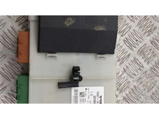 Блок предохранителей 7G9T14C256FA, 30765624 Volvo XC70