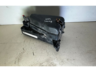 Блок предохранителей YOE10095, 071827121391 Rover 200 XV