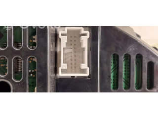 Přístrojová deska Mercedes-Benz E W212 2010 2129004104, 2129005003