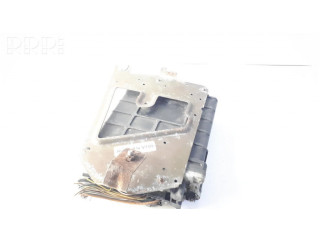 Řídící jednotka 028906021C, 0281001170 Volkswagen Golf III 1996