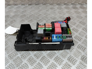 Pojistková skříňka A1675454000 Mercedes-Benz EQC 2023