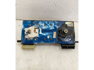 Панель приборов X161207770, 88481409 Volkswagen Golf II