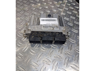 Масляный насос  T3JB 1846927  Ford B-MAX 