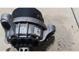 Подушка двигателя