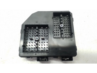 Блок предохранителей 23189290 Chevrolet Captiva