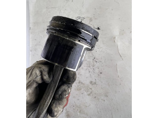 Píst Subaru Outback