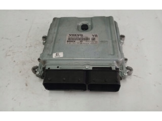 Блок управления двигателя 31272462AA   Volvo V70