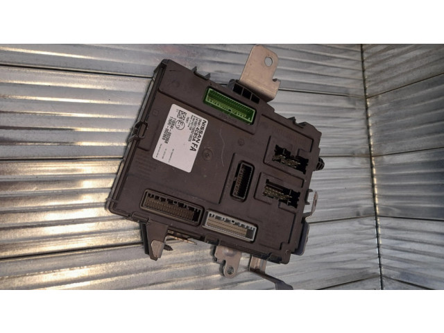 Блок комфорта 284B14CB5A, 2410021509210026 Nissan X-Trail T32
