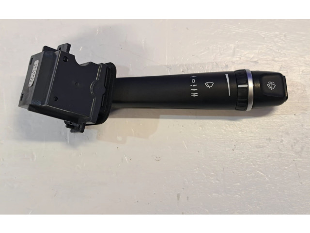 Ручка стеклоочистителей 30798527   Volvo S60