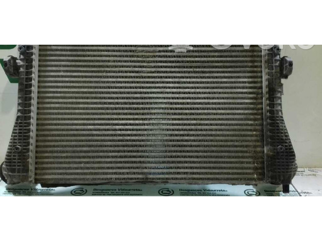 Интеркулер  3C0145805P   Volkswagen Passat Alltrack 