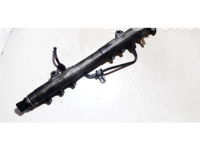 Топливная рампа 0445215023, 093763   Volvo V70  