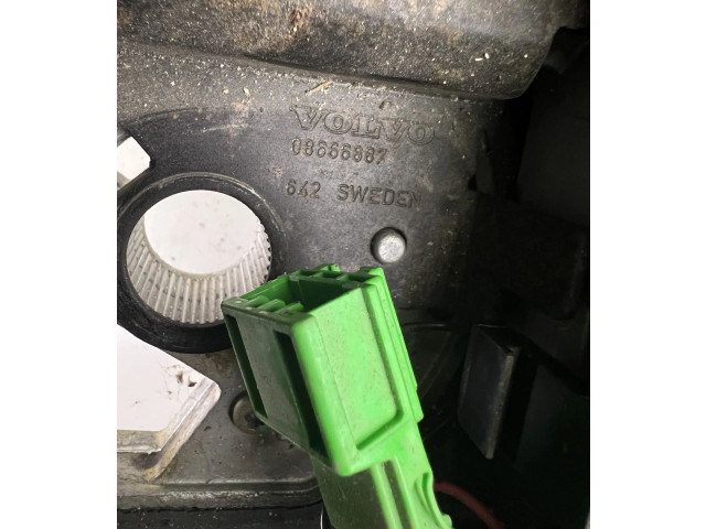 Руль Volvo S60 2001 - 2004 года 08666887