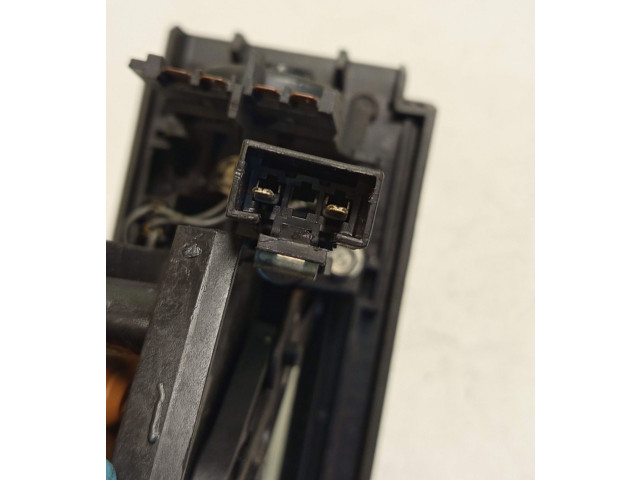 Блок управления климат-контролем 16047563 Chevrolet Blazer