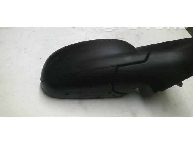 Zpětné zrcátko Peugeot 406 1996 8149V7