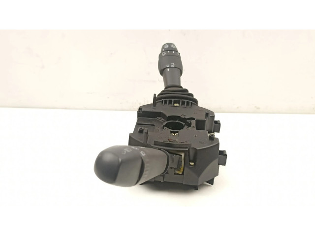 Ручка стеклоочистителей 735296954, 07352969540   Fiat Stilo