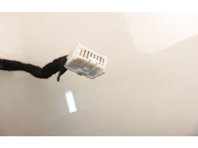 Зеркало электрическое Honda FR-V 2004 - 2009 года