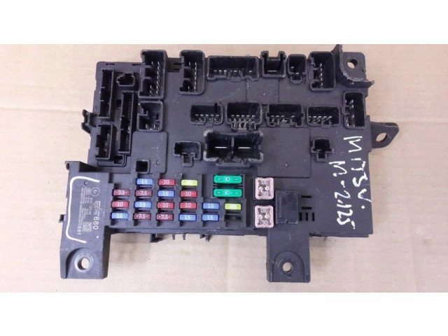 Блок предохранителей 8637B680   Mitsubishi Outlander    