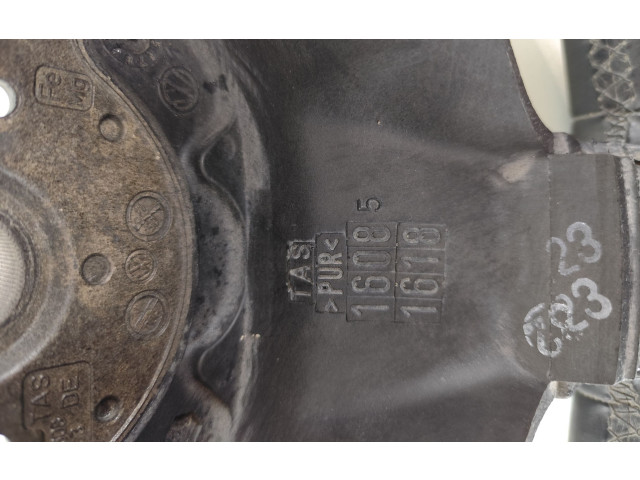 Руль Volkswagen Jetta V 2005 - 2010 года 16081618