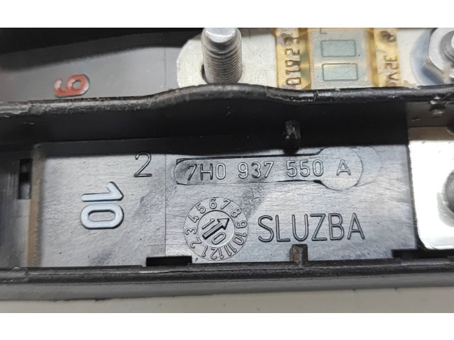 Блок предохранителей 7H0937550A, SLUZBA   Volkswagen Transporter - Caravelle T5      