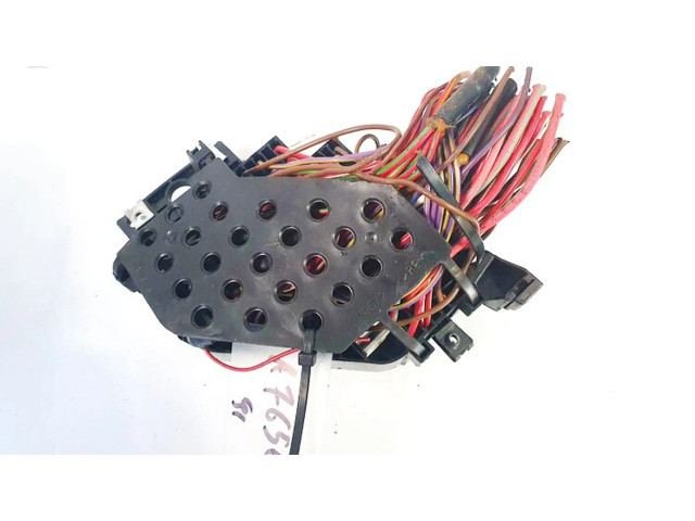 Блок предохранителей 4200572 Saab 9-5