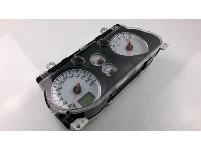 Přístrojová deska Mitsubishi Outlander 2006 8100A086