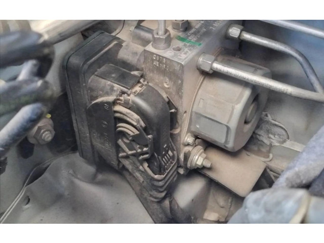 Jednotka ABS 476608644R Renault Sandero I 2013