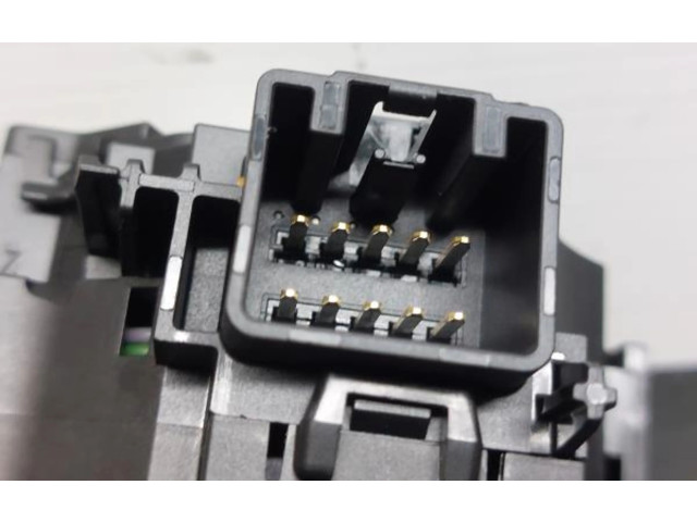 Включатель скорости стеклоочистителей 8A6T-17A553-AC, EB8FD   Ford B-MAX