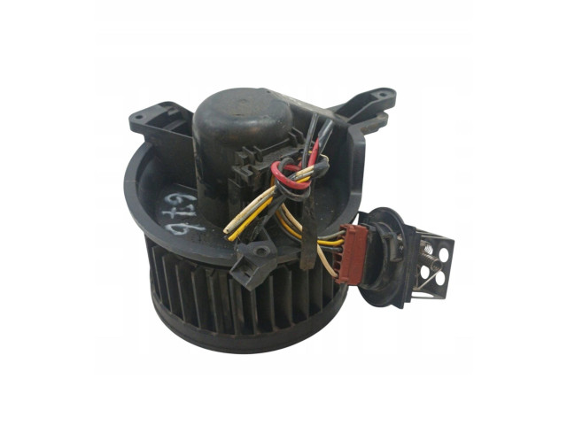 Вентилятор печки Citroen Berlingo