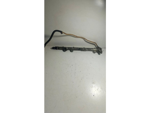 Vstřikovací lišta A6110700095 Mercedes-Benz C W203 M 271.946