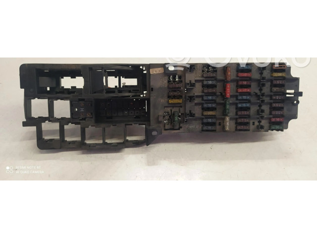 Pojistková skříňka 2025455240, 2025455240 Mercedes-Benz C W202