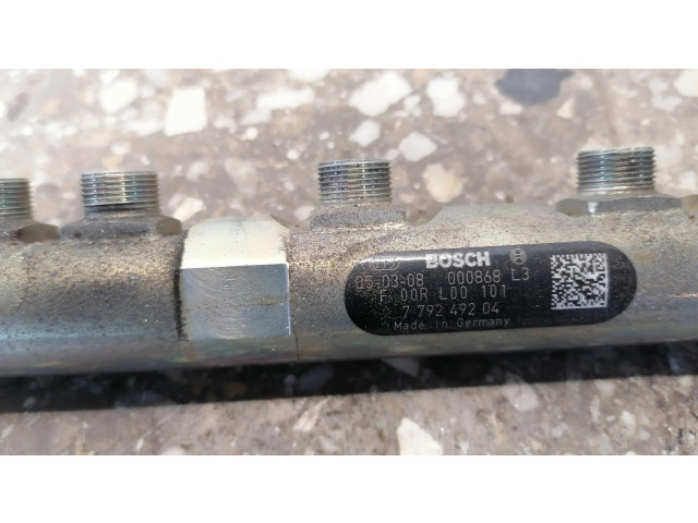 Vstřikovací lišta 779249204, 0281002738 BMW 7 E65 E66 pro naftový motor 4.5