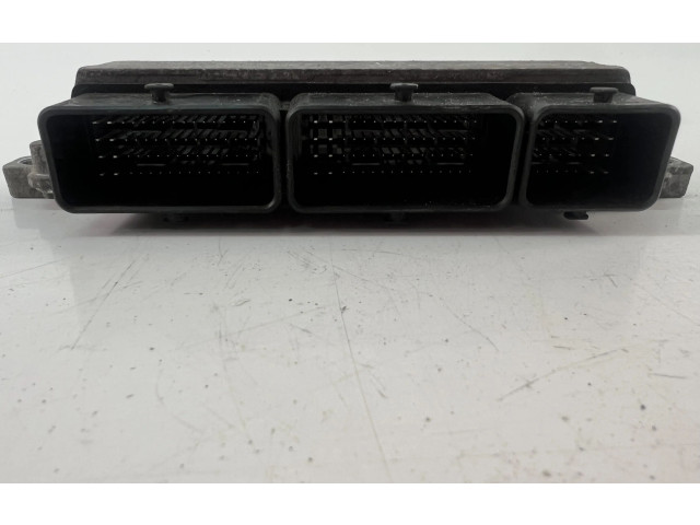 Řídící jednotka 237103368R, 237102706R Renault Captur 2014