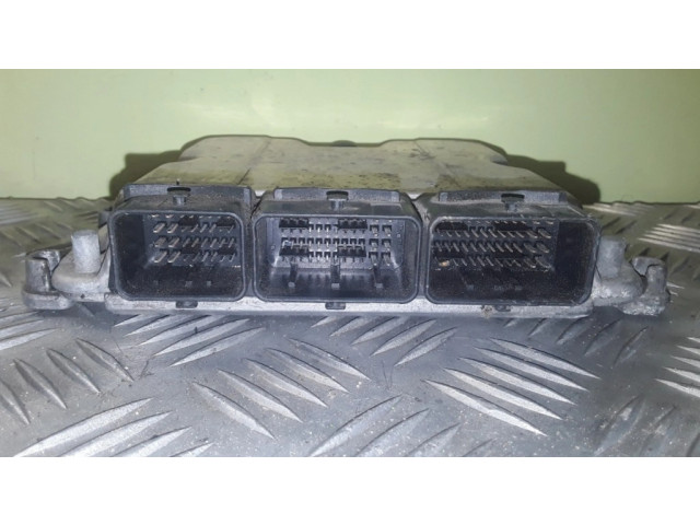 Řídící jednotka 0281010785, 28SA5615 Renault Vel Satis 2003