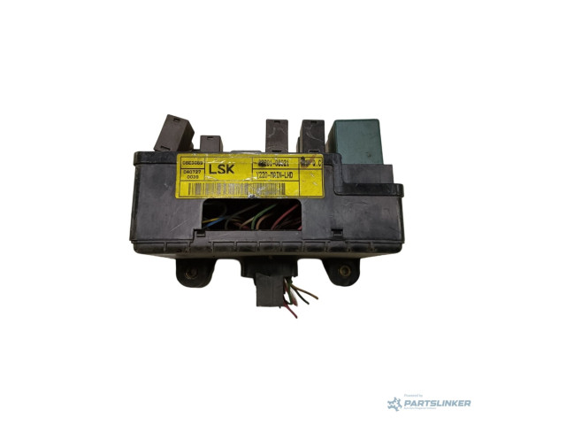 Блок предохранителей 8320108021 SsangYong Rexton