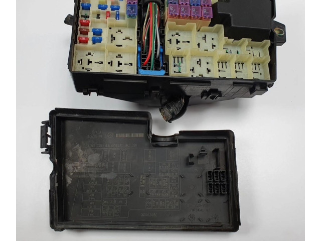 Pojistková skříňka 518818109 Mazda CX-7 2009