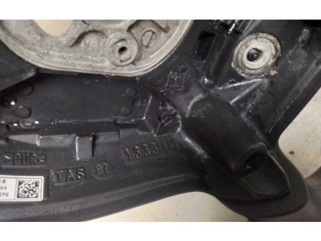 Руль Skoda Octavia Mk3 (5E)  2013 - 2019 года 13334      