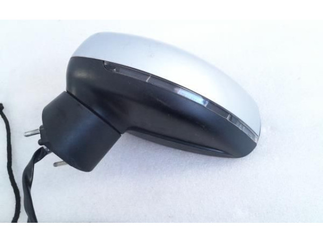 Зеркало электрическое Audi A1 2010 - 2018 года