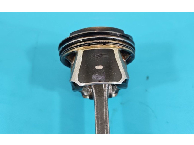  Поршень  IMPRK1400767  Renault Clio IV  