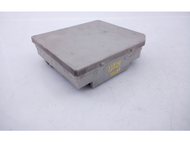 Pojistková skříňka Řídící jednotka BSM E3-B4-28-1 Nissan Micra C+C 2010