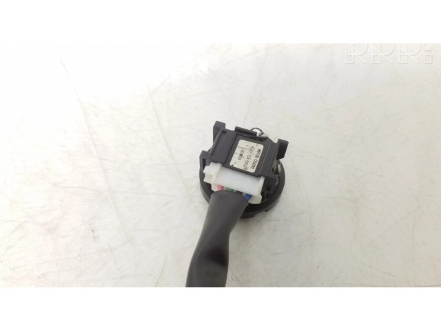 Громкоговоритель (громкоговорители) высокой частоты в передних дверях