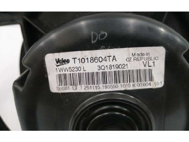 Вентилятор печки 3Q1819021 Volkswagen Touran III