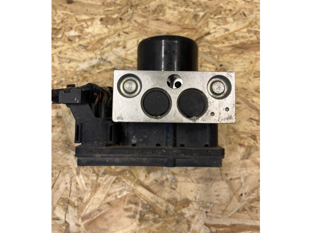 Блок АБС 30793445, 00401396E0   Volvo  V70  2005 - 2008 года