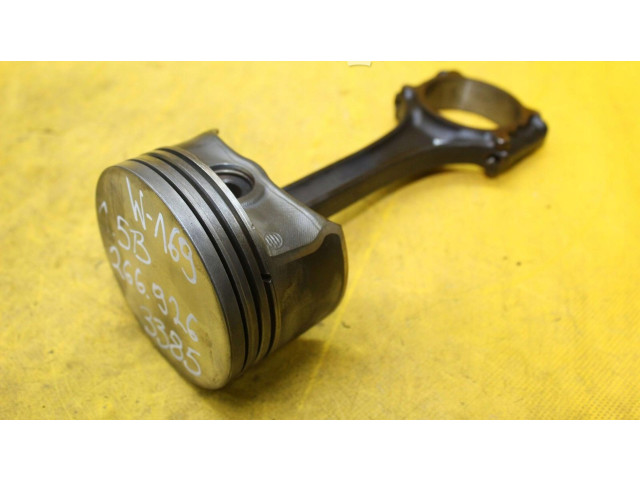 Píst Mercedes-Benz A W169