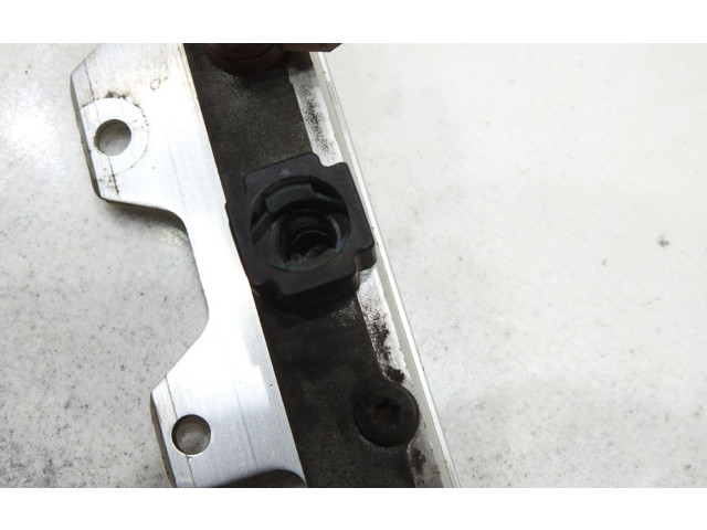 Магистральная трубка топлива