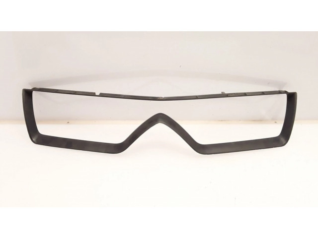 Нижняя решётка (из трех частей)