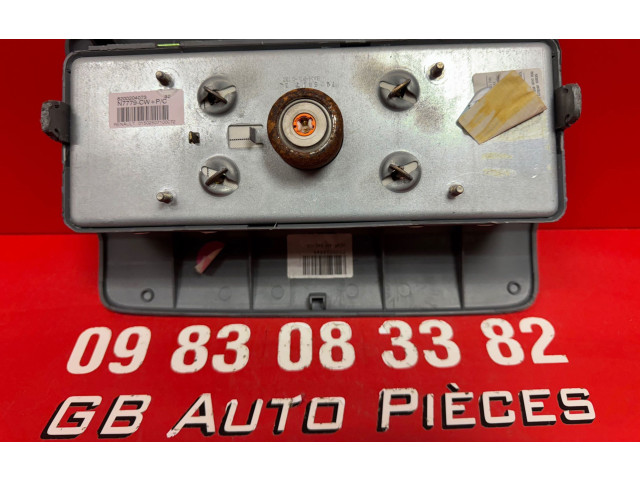 Блок подушек безопасности 8200204073   Renault Twingo I