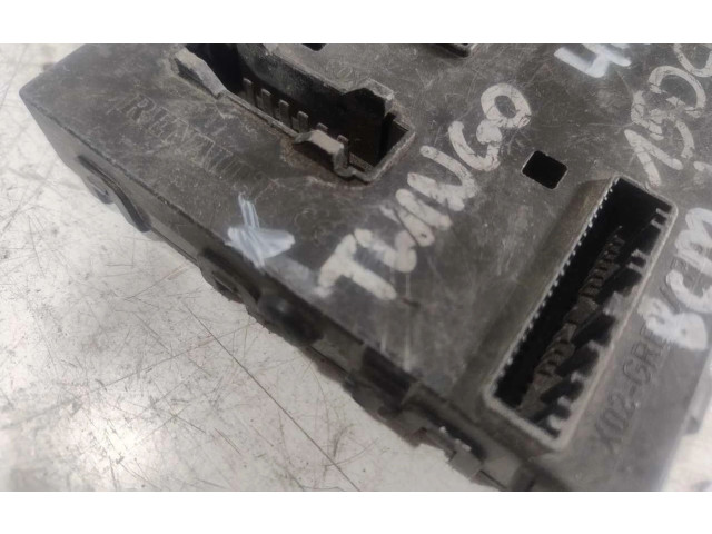 Блок комфорта 8200874483   Renault Twingo I   