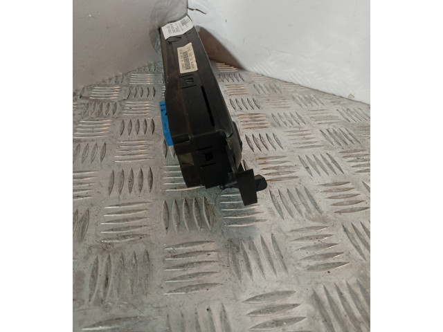 Панель приборов 00006105VY Citroen Xsara Picasso