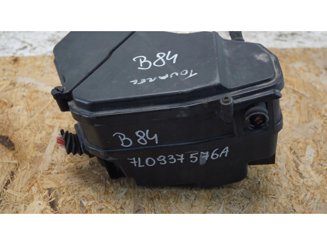   Pojistková skříňka 7L0937576A   Audi Q7 4L 2009