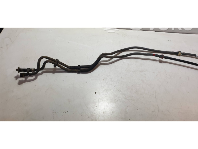 Vstřikovací lišta Volvo XC70